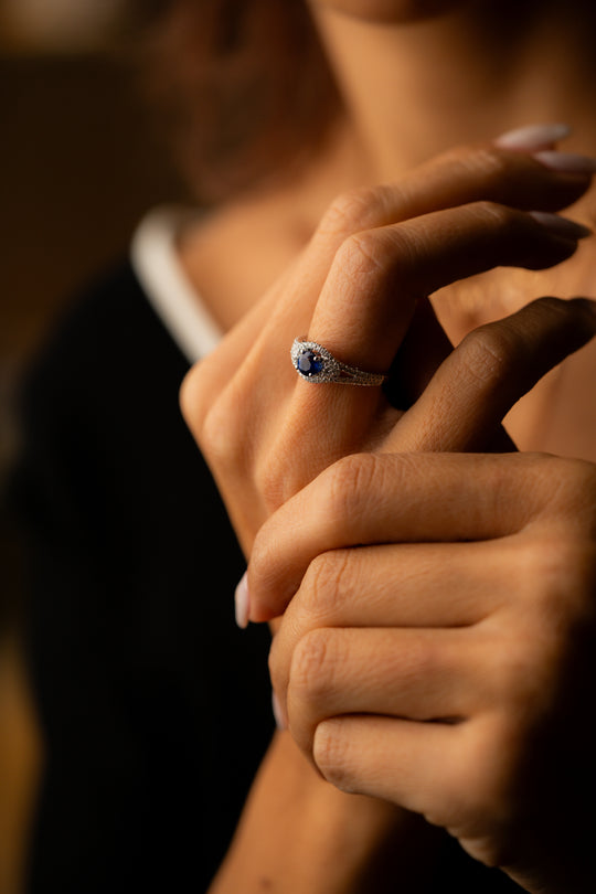 White Gold Engagement Ring with Diamonds and Sapphire