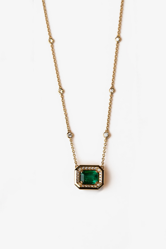 Pink Gold Necklace with Rectangular Emerald