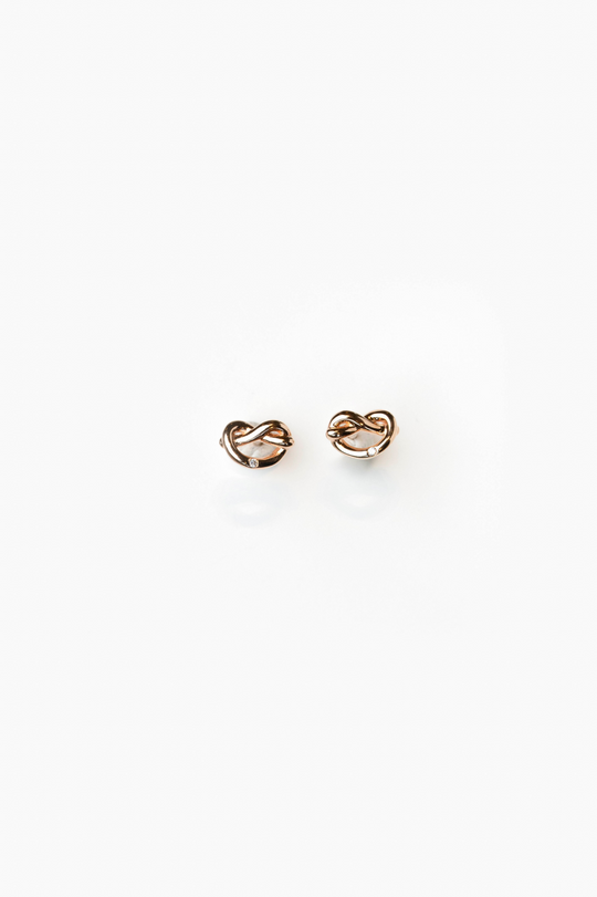 Little Heart Earrings with Diamond