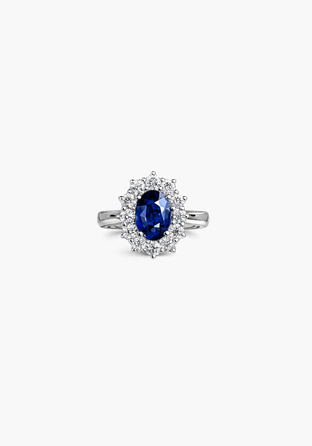 Anel de noivado em ouro branco com diamantes e safira
