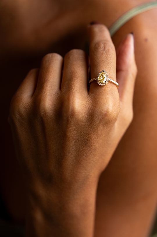 Pink Gold Ring with Yellow Diamond
