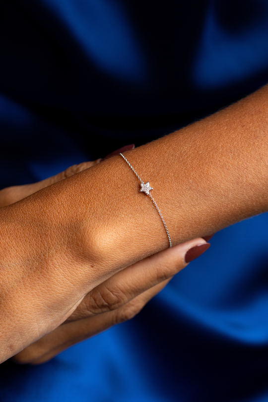 Star White Gold Chain Bracelet with Diamonds