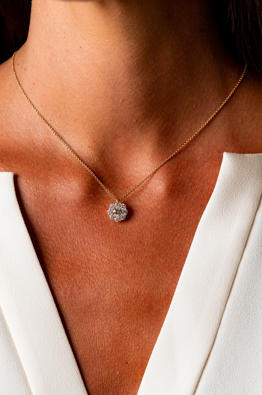 Colar em Ouro Rosa com Diamantes