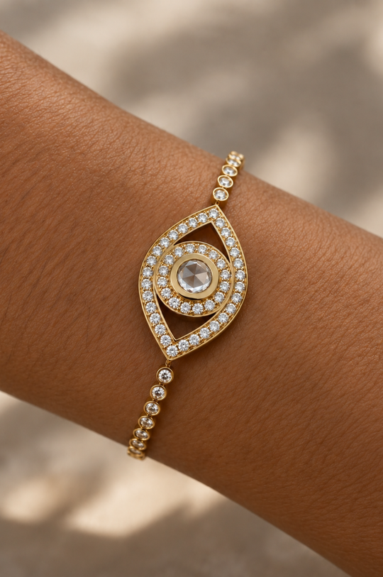 Eye Yellow Gold Bracelet with Diamonds