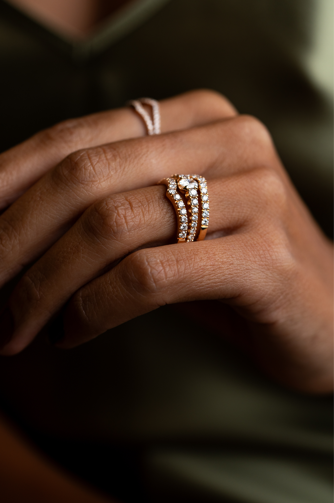 Pink Gold V Ring with Diamonds II