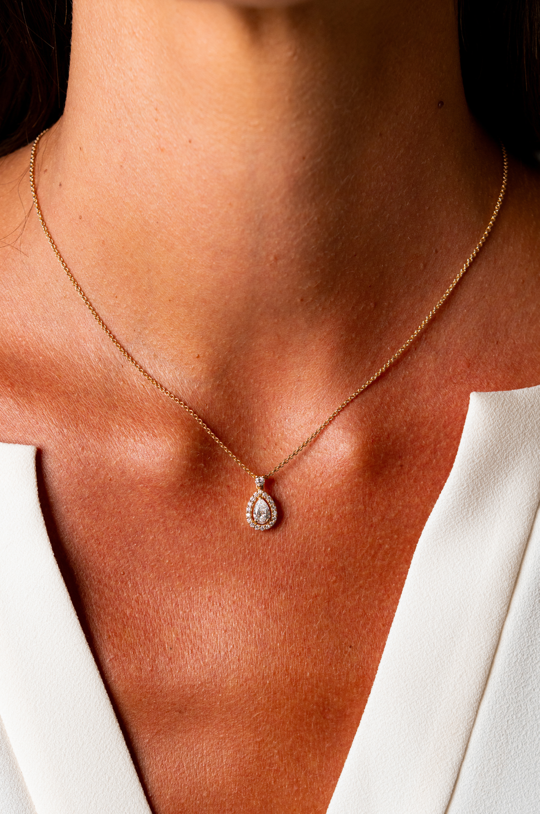 Drop Pink Gold Necklace with Diamonds