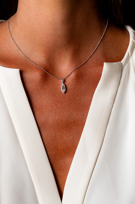 White Gold Necklace with Diamonds