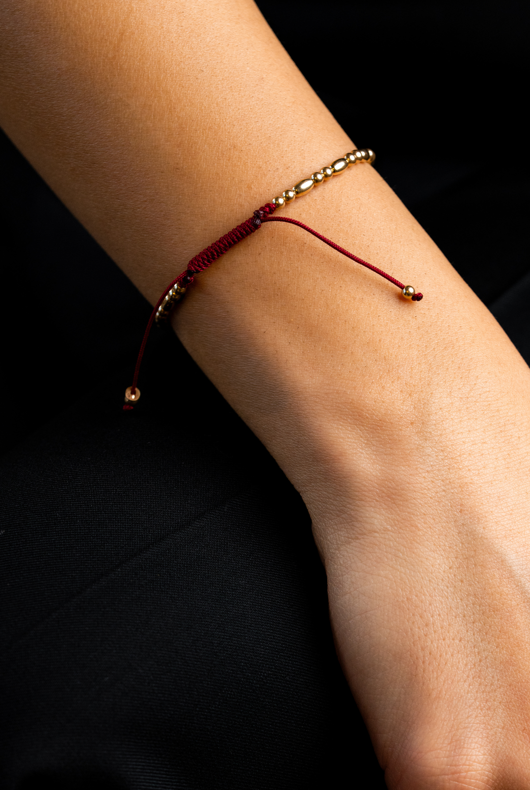 Yellow Gold Bracelet with Burgundy Cotton