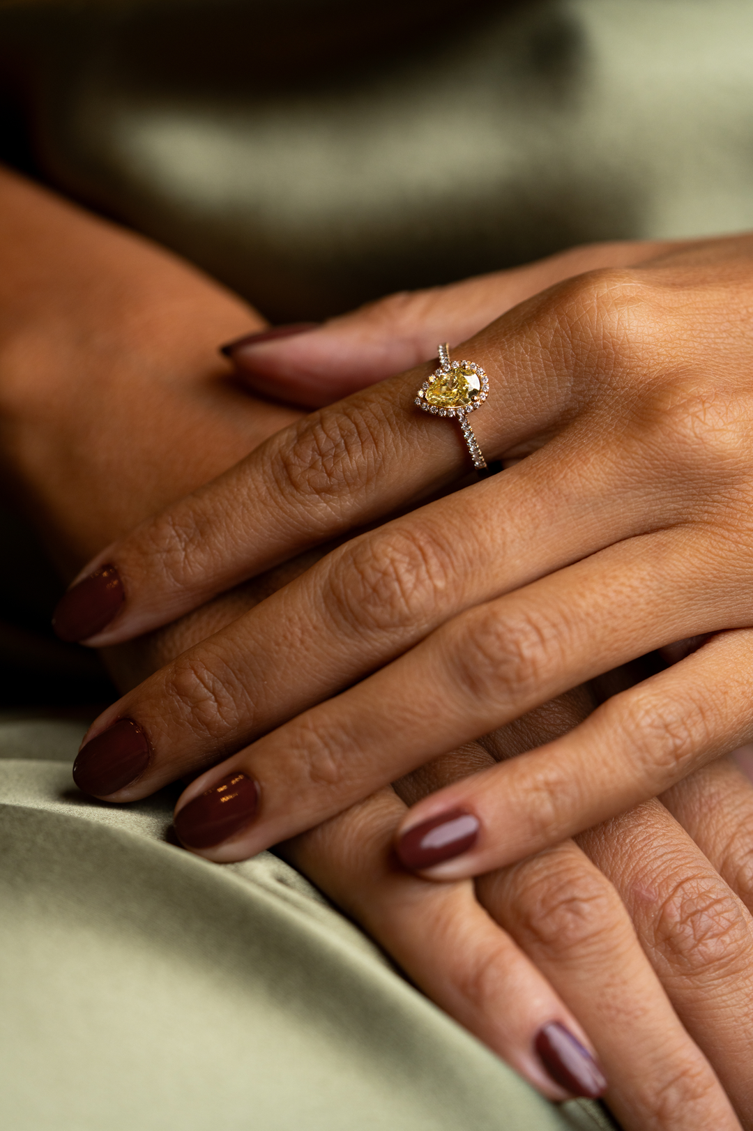 Pink Gold Ring with Yellow Diamond