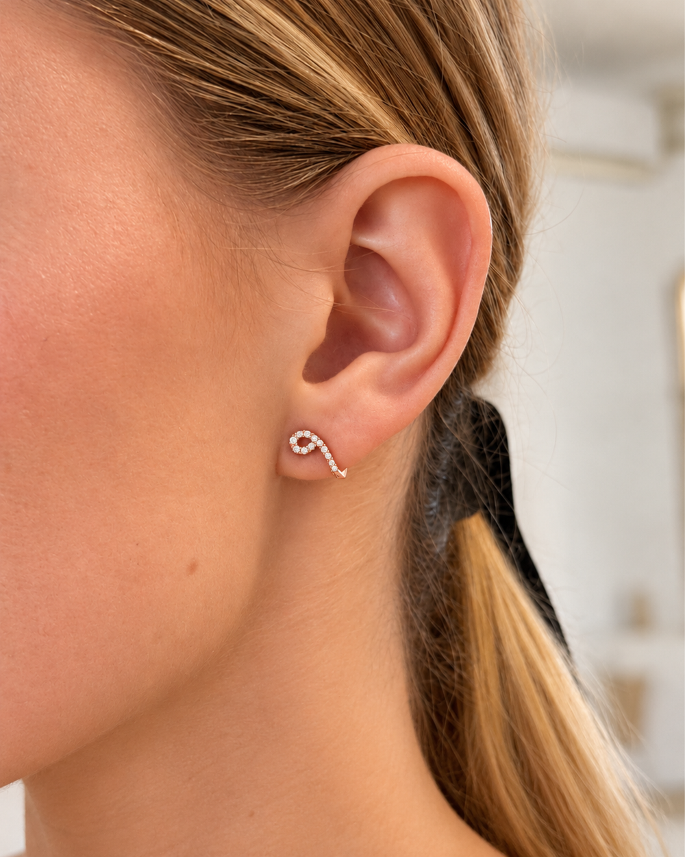 Pink Gold Maison Rose Earrings with Diamonds