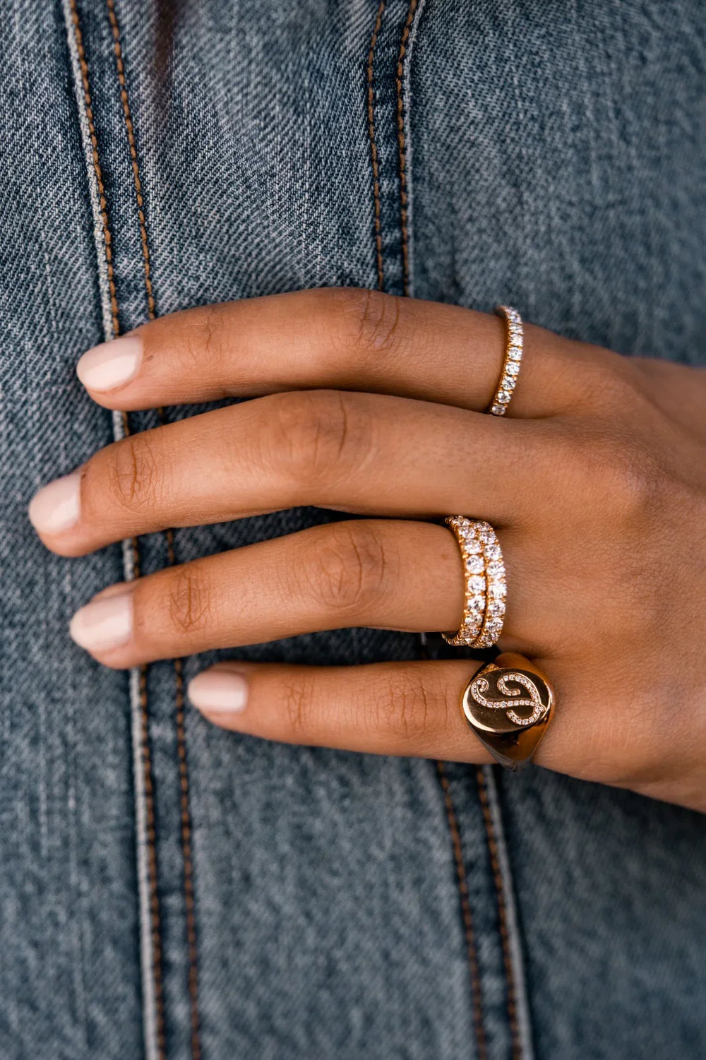 Anel de Ouro Letra P Com Diamantes