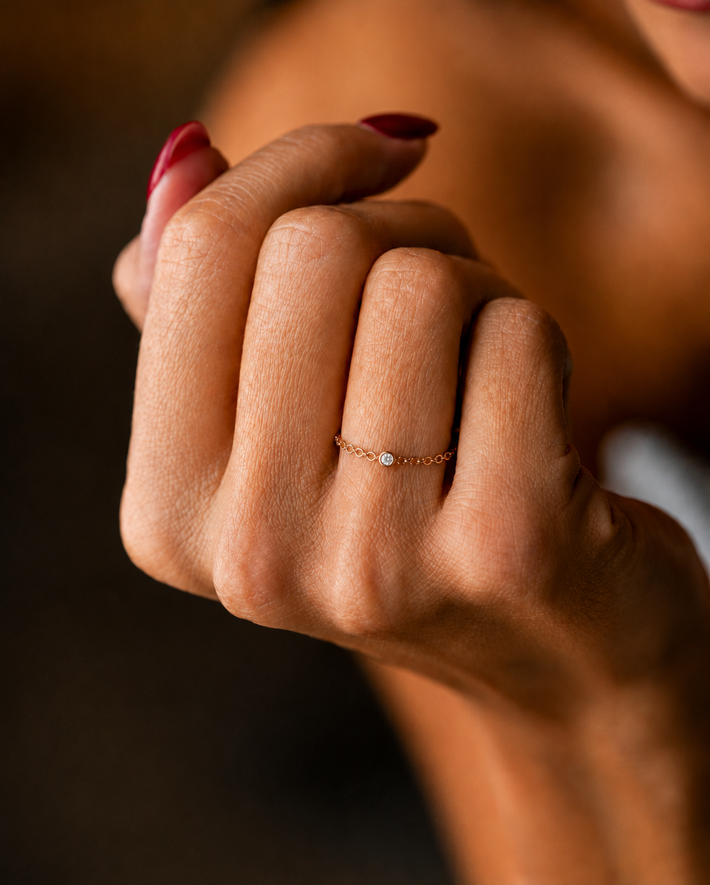 Gold Chain Ring with Solitaire Diamond