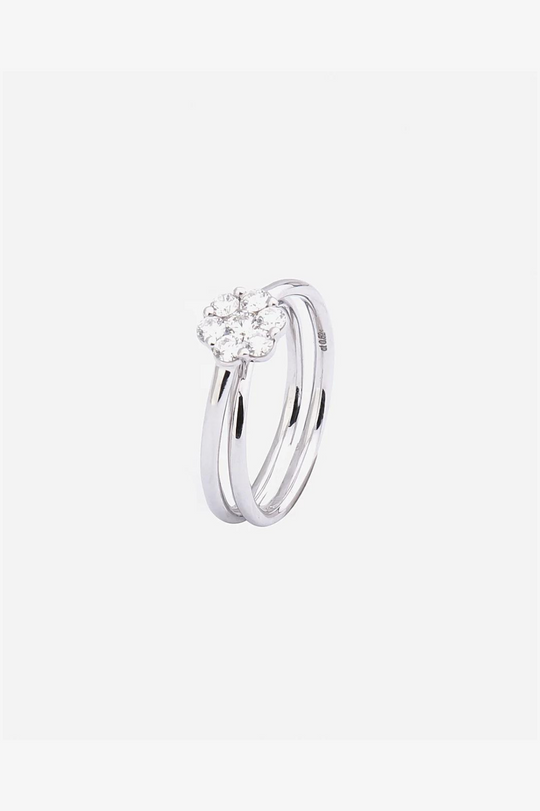 White Gold and Diamonds Engagement Ring