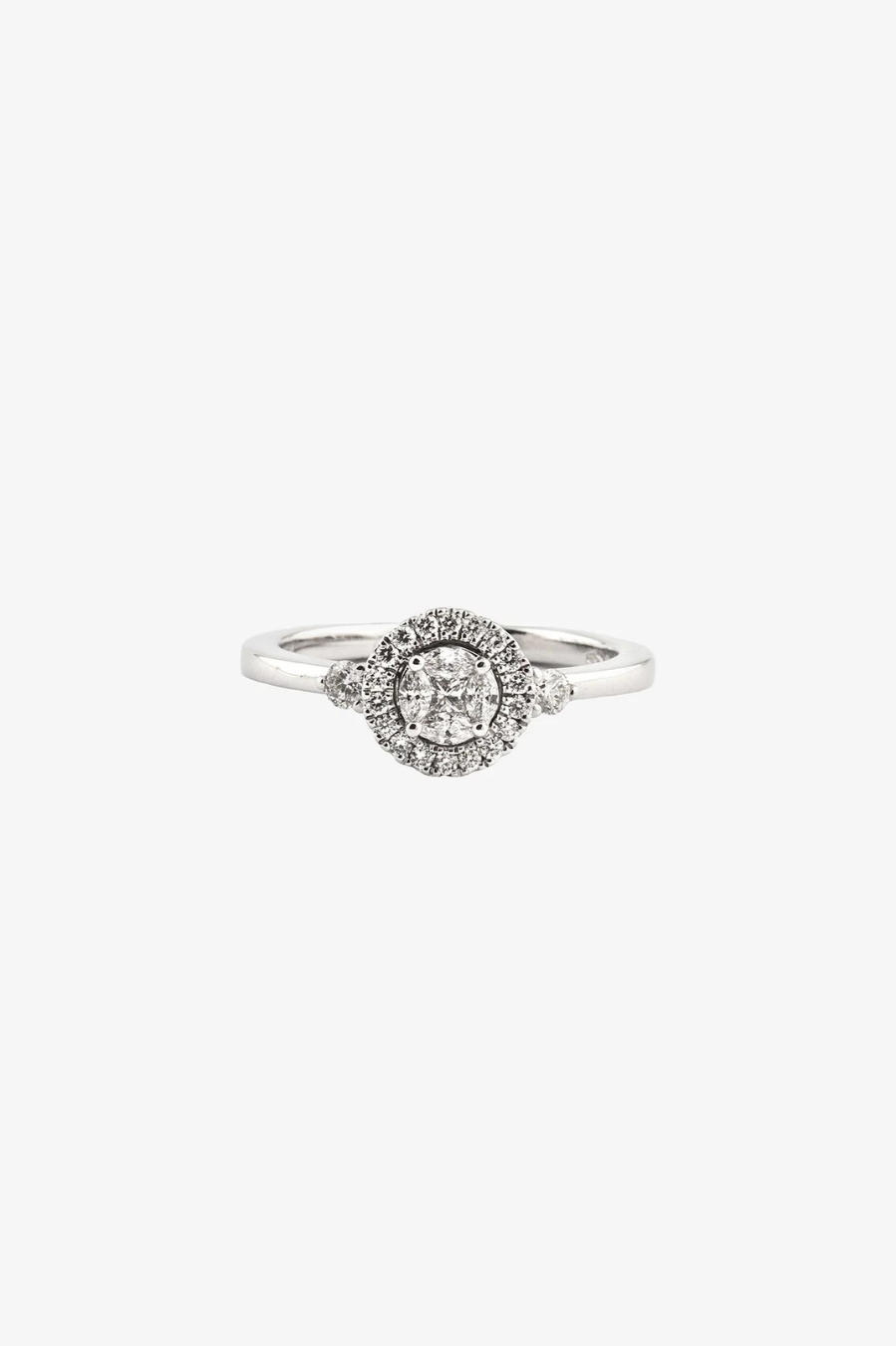 White Gold and Diamond Engagement Ring