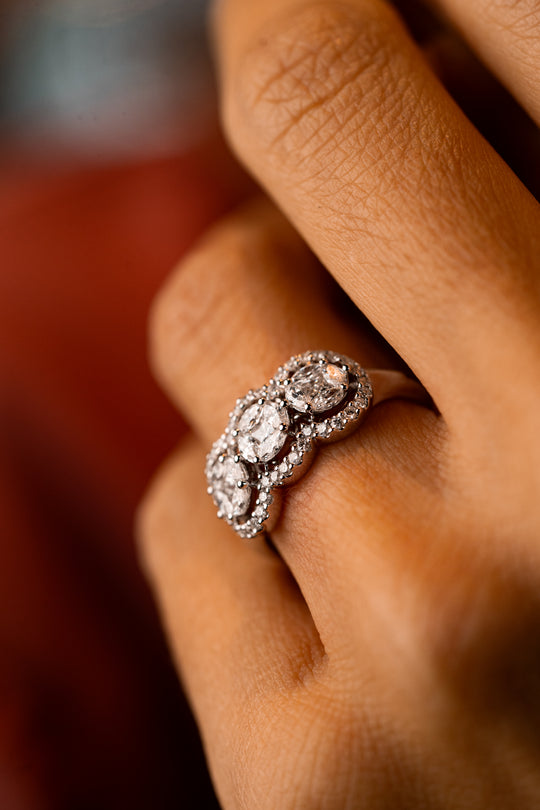 White Gold and Diamonds Engagement Ring