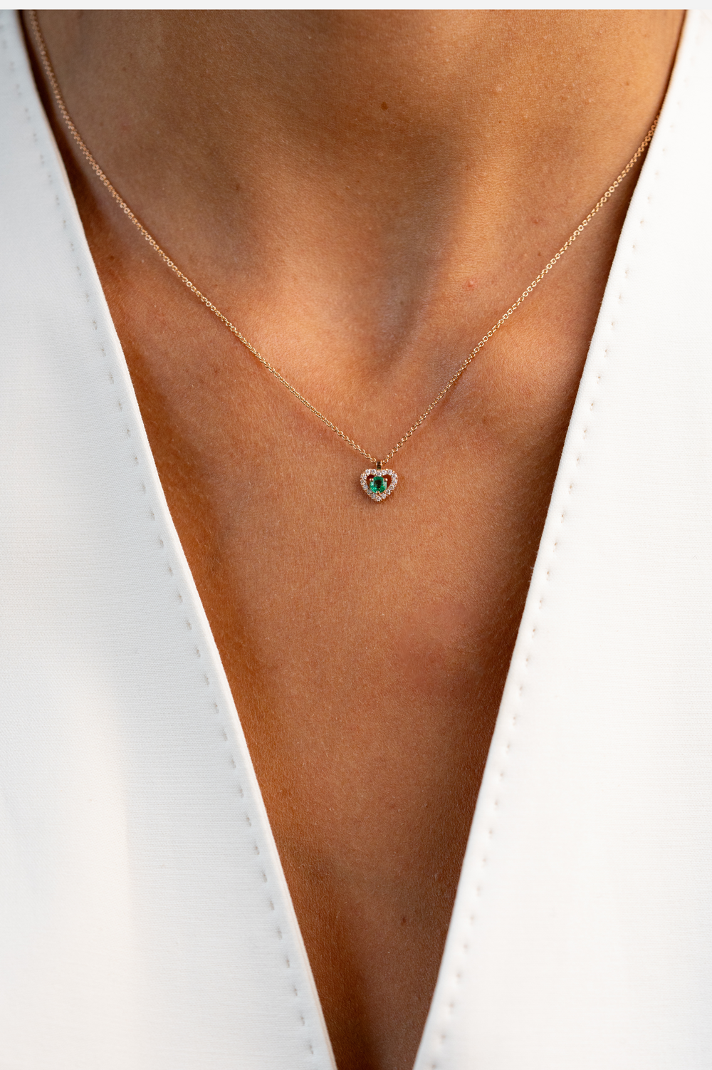 Pink Gold Necklace with Heart and Emerald