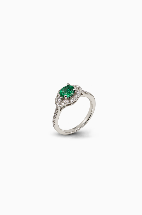 White Gold Engagement Ring with Diamonds and Green Emerald