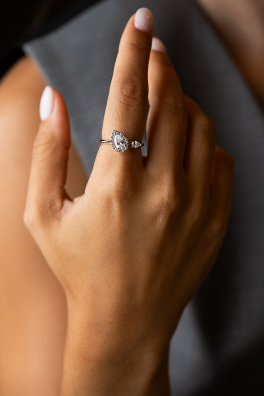 White Gold Drop Ring with Diamonds