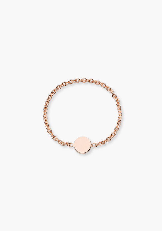 Gold Chain Ring with a Paillette