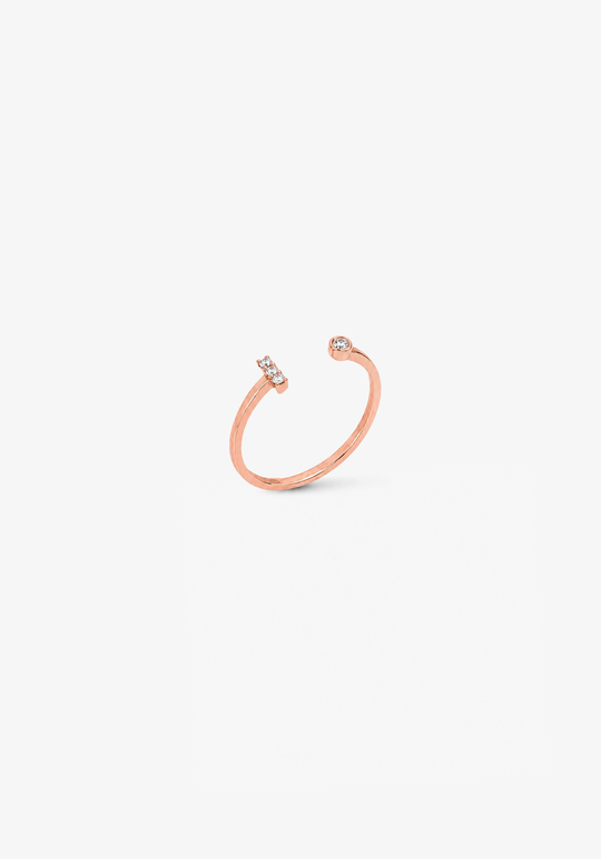 Letter I Gold Ring