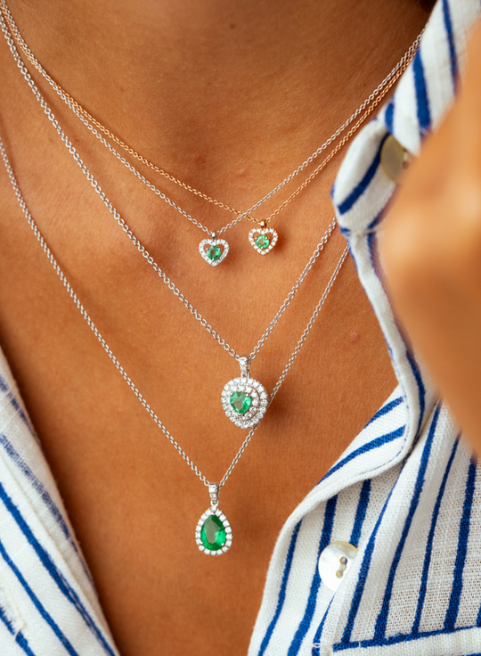 White Gold with Diamonds and Emerald Necklace